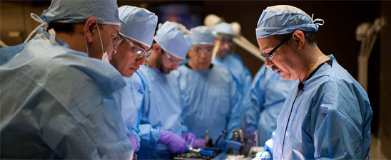 Dr. Bob Baravarian Leads Surgical Training