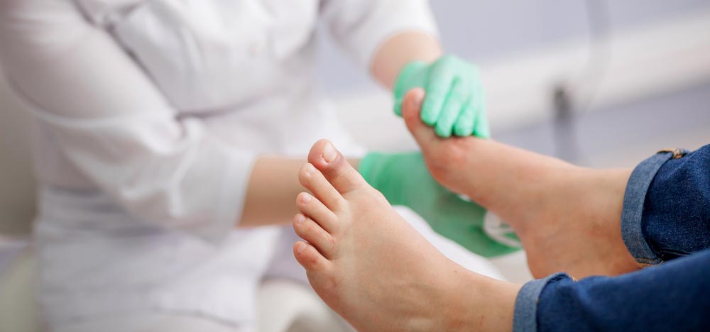 Diabetes and Foot Problems: What Diabetes Can Do to Your Feet
