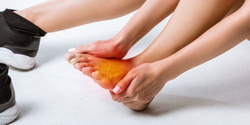 Why Do My Feet Hurt? 10 Common Causes of Foot Pain